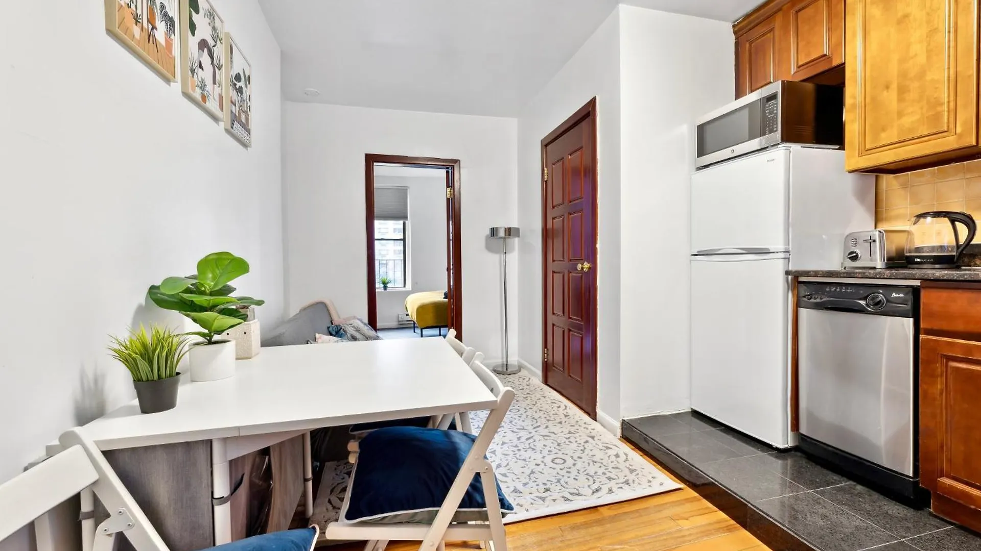 2 Bedroom Cozy Apartment Next To Rockefeller Center 纽约
